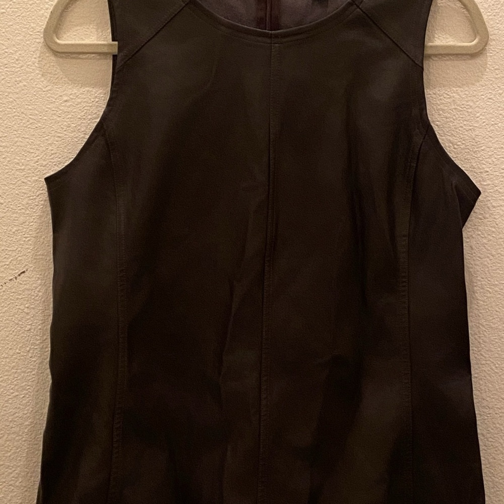 Women's Sleeveless Leather Jacket - Black